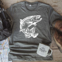 Tee Shirt Printed Canada Large Fish Leaping FREE NAMEDROP